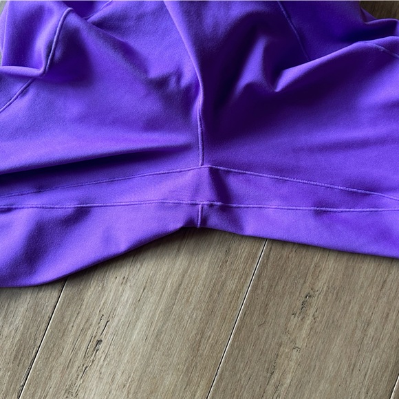 Nike One Luxe Bike Short - Picture 7 of 7